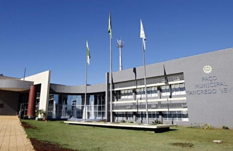 Ex-prefeito e ex-gestora de Oscip devem restituir R$ 1,8 milhão a Itaipulândia