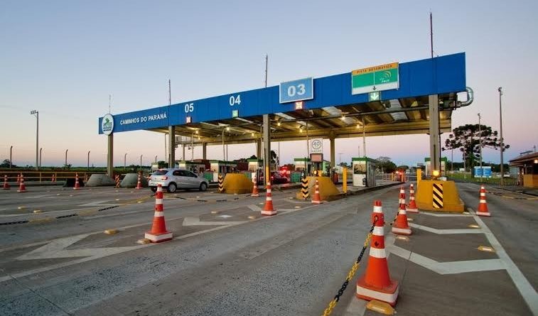  Justiça determina que seja feito a canalização do trânsito nas praças de pedágio do Paraná para abertura de cancelas