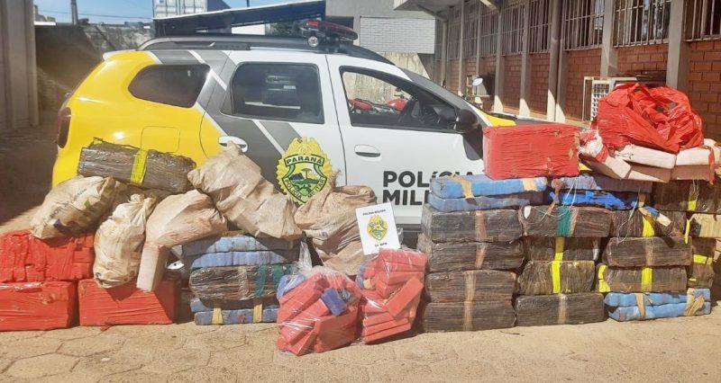  Veículo roubado estava abandonado em Guarapuava com 690 quilos de maconha