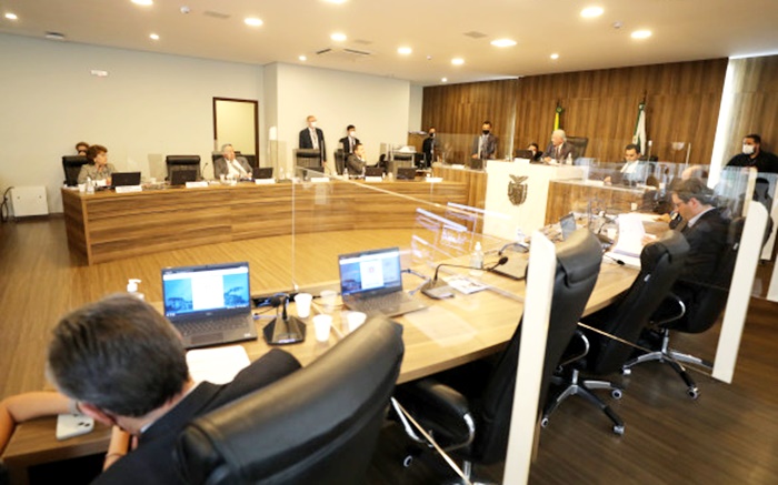  Deputados dão primeiro passo para aprovar pacote do governo para o funcionalismo