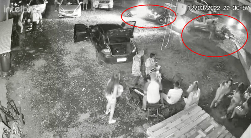  Vídeo mostra briga por desavença amorosa em Manoel Ribas