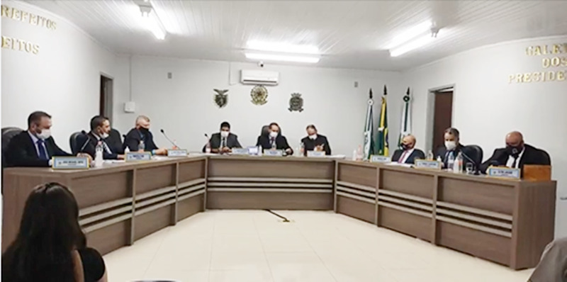  Assunto polêmico na Câmara de Mato Rico. A polícia foi acionada para evitar perturbação e manter a ordem