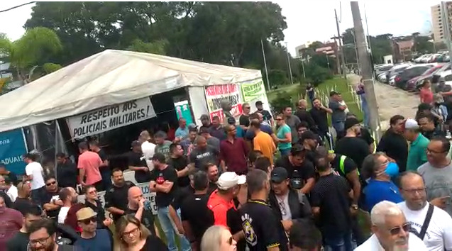  Governador sanciona pacote com alterações na carreira dos servidores estaduais