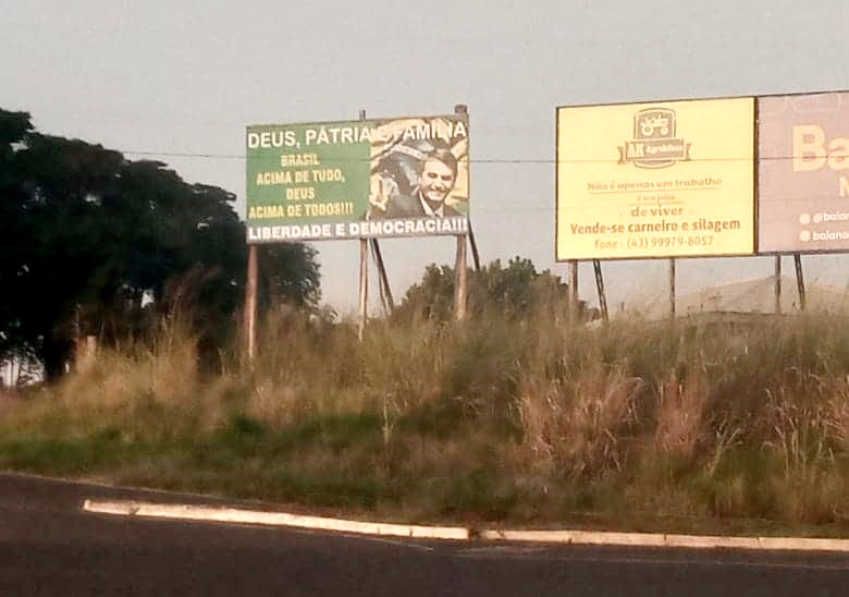  Justiça determina a retirada de Imagem em apoio a Bolsonaro de outdoor em Nova Tebas