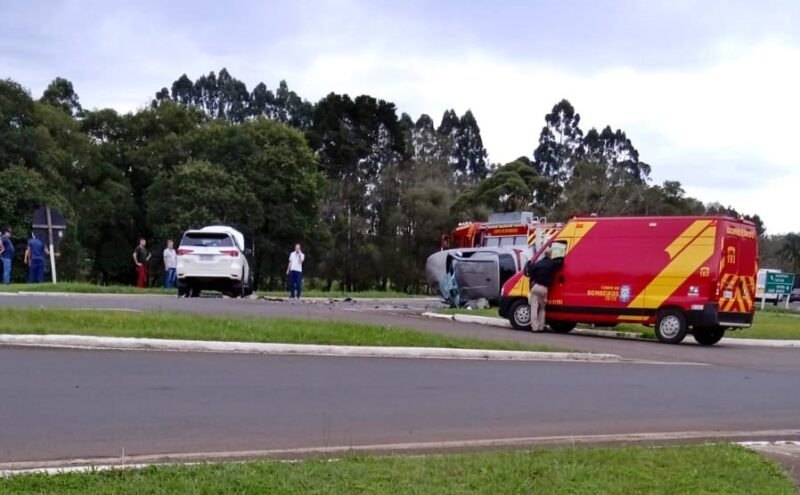  Corpo de Bombeiros atende o segundo acidente em Pitanga. No primeiro, um jovem de 19 anos morreu