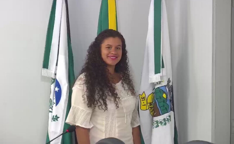  Em Mato Rico – Aline é empossada como vereadora na vaga deixada pelo vereador Domingos