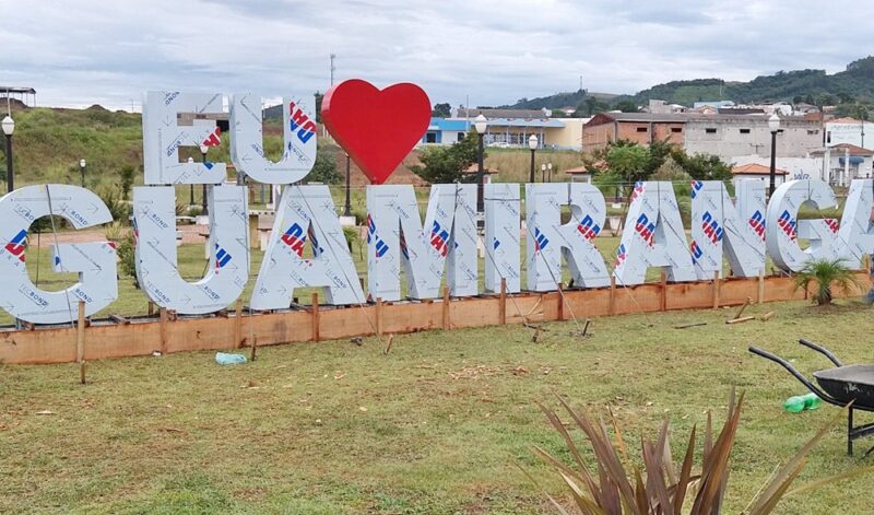  Ex-prefeito de Guamiranga é multado por contratação irregular de pessoal