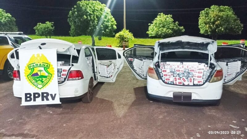  Dois veículos carregados com cigarros do Paraguai foram apreendidos. Um foi preso, e um veículo fugiu