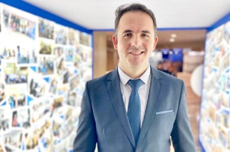Prefeito Clodoaldo Fernandes dos Santos, de Nova Tebas, município da região central do Estado do Paraná.