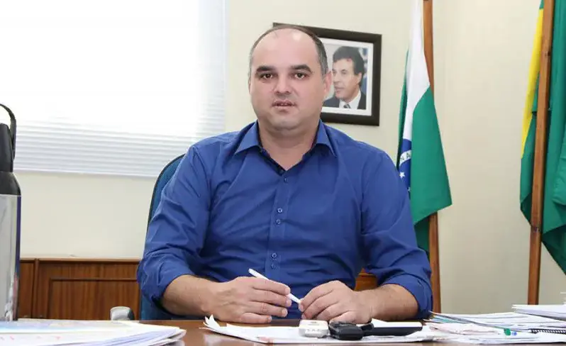 MPPR ajuíza ação civil contra ex-prefeito de Palmital investigado por contratações irregulares por meio de processos seletivos simplificados
