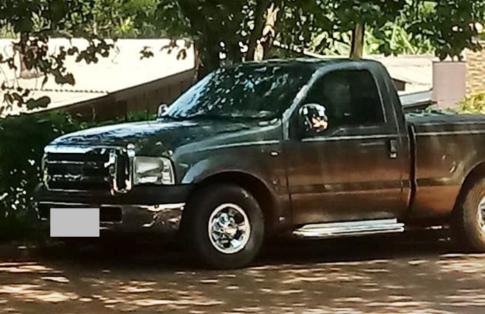  Caminhonete furtada é recuperada pelas equipes da PM e PC em Palmital/PR