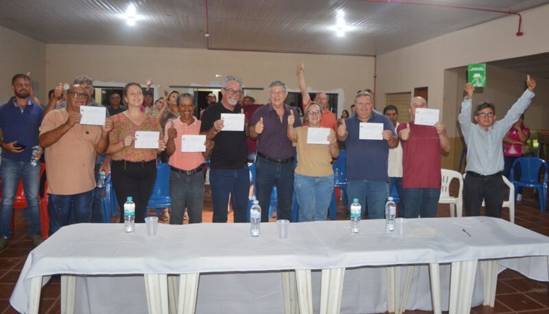  Lideranças da região migram para o MDB e o vice-presidente do MDB do Paraná abona as fichas de filiações