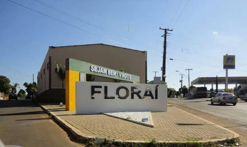  Ex-servidora de Floraí é condenada a 3 anos e 4 meses de prisão e perda da função pública. Ela foi denunciada pelo MPPR por peculato