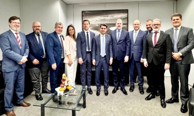  Missão paranaense defende APAEs no Superior Tribunal Federal