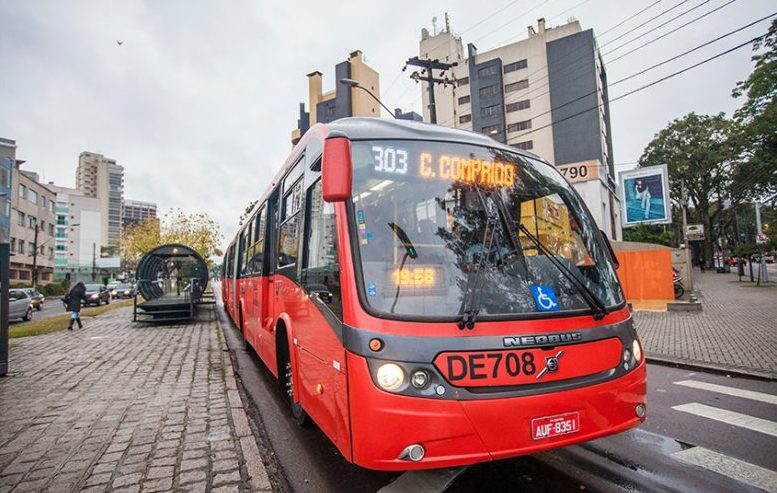  MP cumpre mandados de busca e apreensão em investigação de desvios que somam R$ 607 mil de sindicato de motoristas e cobradores de ônibus de Curitiba