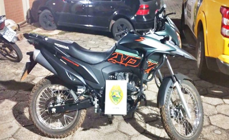  Moto furtada é encontrada abandonada no interior de Turvo/PR