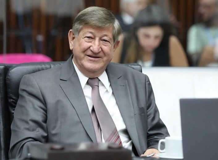 Renato Adur intensifica articulação de olho em 2026