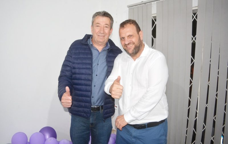  Dobradinha lançada em Pitanga – Carboni e Fernandão discursam para cerca de 300 pessoas