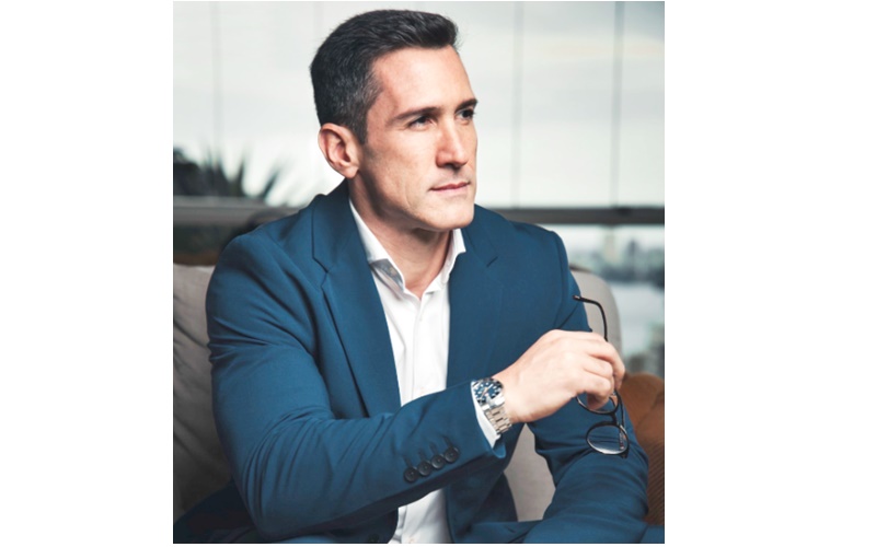  Erick Andriewiski é um dos destaques do livro Legado sobre protagonismo empresarial com Bellino, Parisotto e Cris Arcangeli