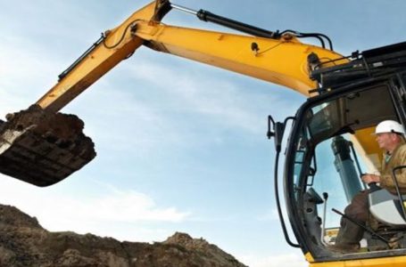 Operador de máquinas pesadas. Foto: Divulgação