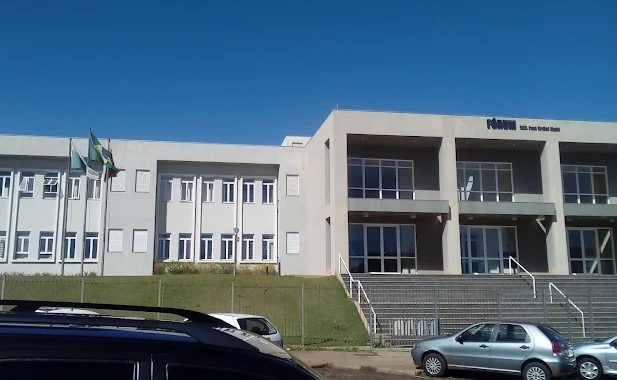 Tribunal do Júri de Ivaiporã condena a 19 anos e 3 meses de detenção homem denunciado pelo MPPR por matar pessoa em situação de rua a socos e pontapés