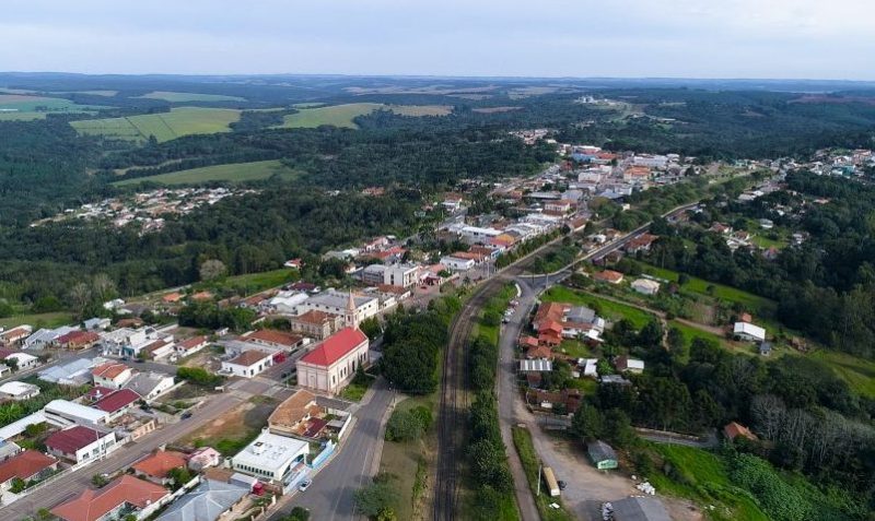  Dentista de Teixeira Soares é denunciado por estupro de vulnerável pelo MP por ter abusado da prima de 10 anos