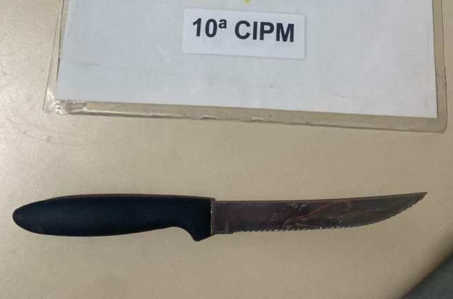  Briga na Praça de Palmital/PR. Um é ferido com um golpe de faca e o autor é preso pela PM