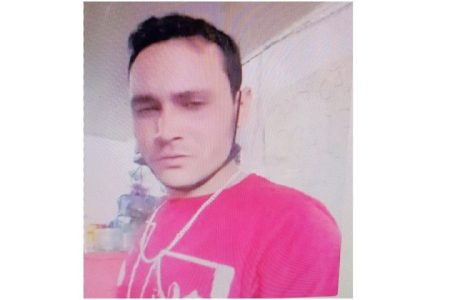 João Marcos Bellis Pereira está desaparecido a 2 anos e seu irmão de Joinville está a sua procura