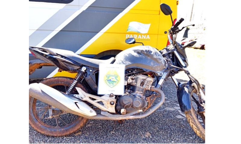  Moto adulterada é encontrada abandona em uma propriedade do interior de Pitanga e recolhida pela PM