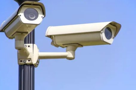 Decisão do conselheiro Fernando Guimarães concordou com relatório técnico da Corte, que identificou, na licitação, riscos de sobrepreço, exposição de dados pessoais e violação de direitos fundamentais