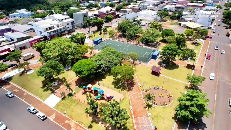  Briguentos são presos após um deles quebrar o para-brisa de um Jeep com uma “tijolada” em Palmital/PR