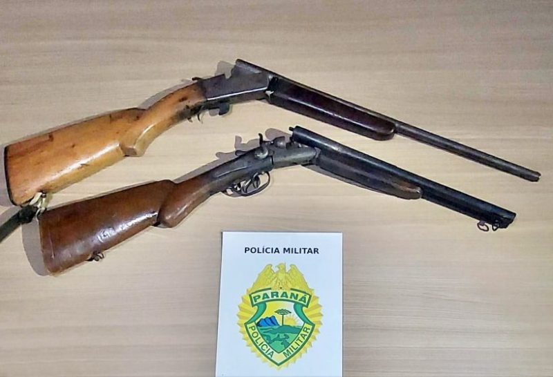  PM encontra e apreende duas armas que estavam escondidas no forro de uma residência em Manoel Ribas